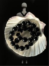 Load image into Gallery viewer, Retro Onyx Necklace