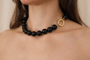 Retro Onyx Necklace