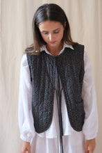 Load image into Gallery viewer, Anaïs quilted vest, black