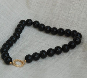 Retro Onyx Necklace