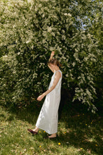 Load image into Gallery viewer, New Olivienne dress, white