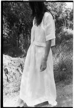 Load image into Gallery viewer, Clémence Top, white