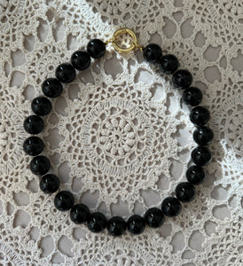 Retro Onyx Necklace