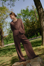 Load image into Gallery viewer, Audrey tailored linen blouse, brown